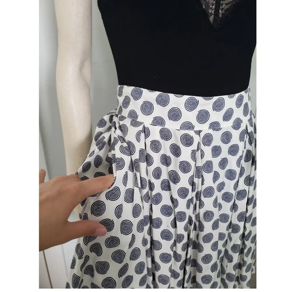 Esprit Swirl Polka Dot Pleated Navy and  White skirt with pockets - Picture 3 of 12